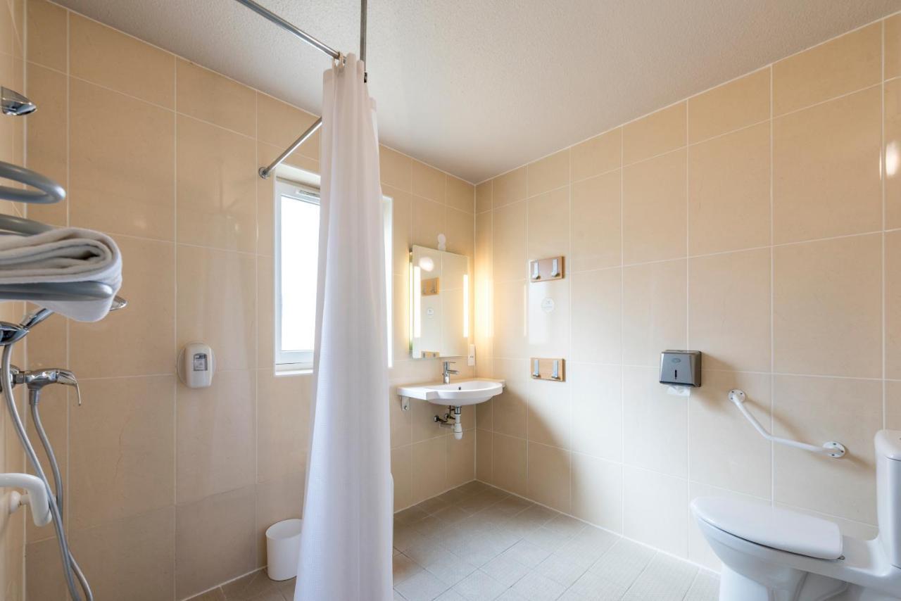B&B Hotel Alencon Nord ภายนอก รูปภาพ