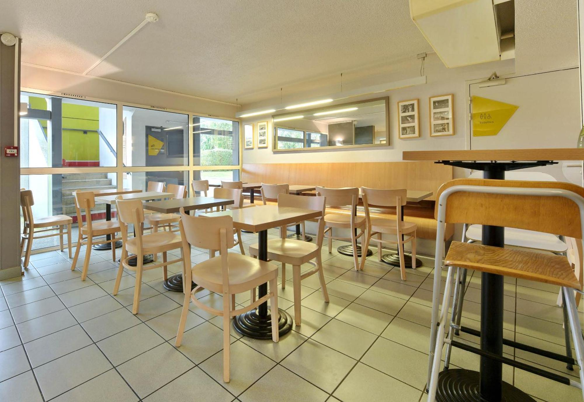 B&B Hotel Alencon Nord ภายนอก รูปภาพ
