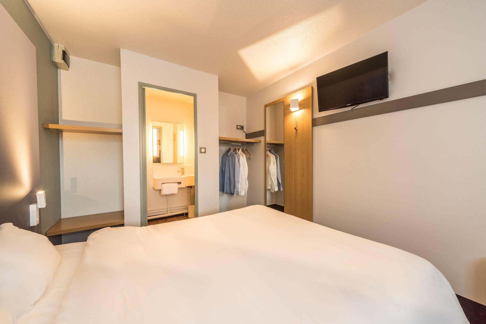 B&B Hotel Alencon Nord ภายนอก รูปภาพ
